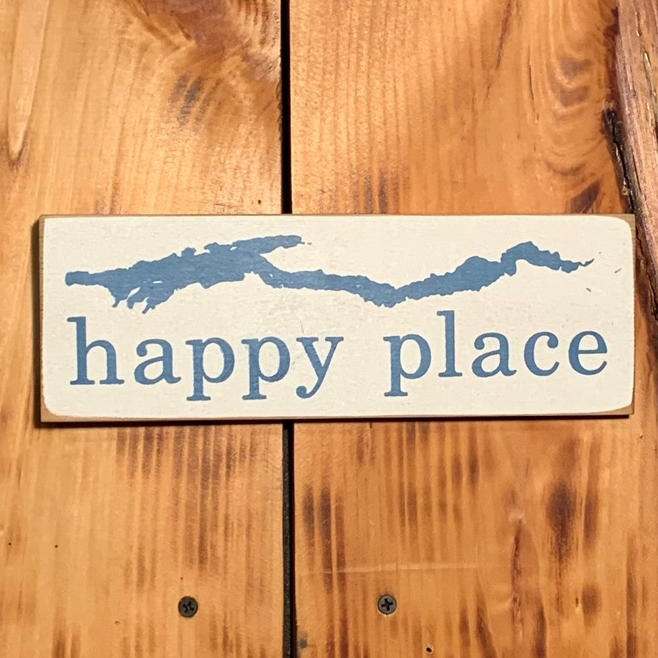 Lake George Happy Place Sign